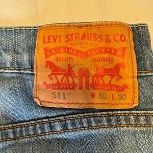 Levi's Classic Blue Slim Jeans